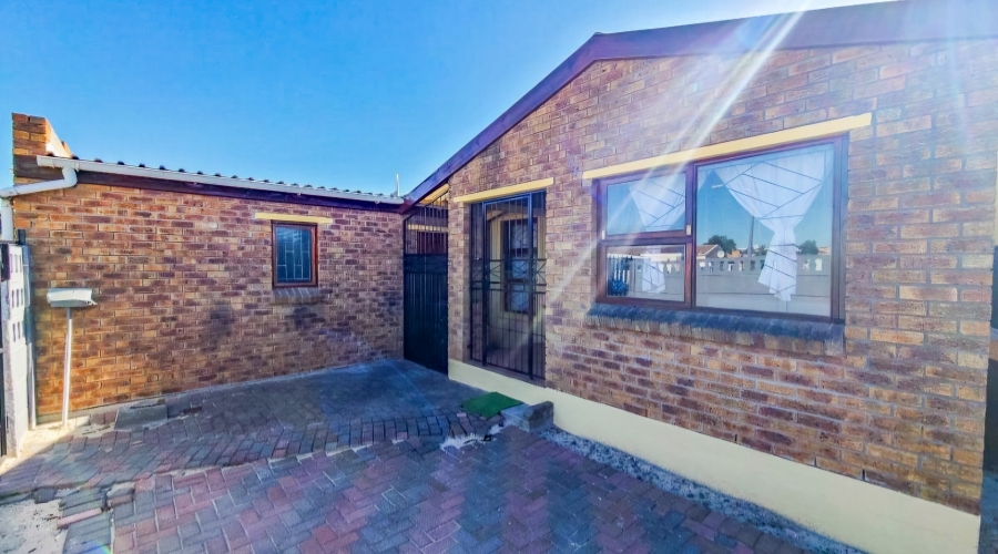 3 Bedroom Property for Sale in Belhar Western Cape